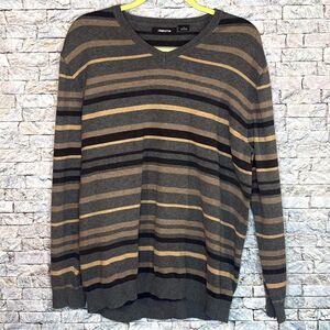 Claiborne Men's Soft Knit Sweater Size Large Striped Pullover V-Neck